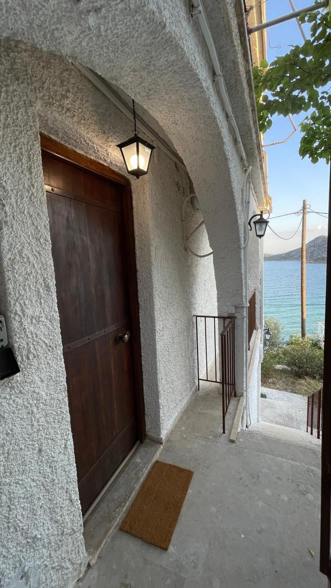 Zenso Studios Τολό Εξωτερικό φωτογραφία