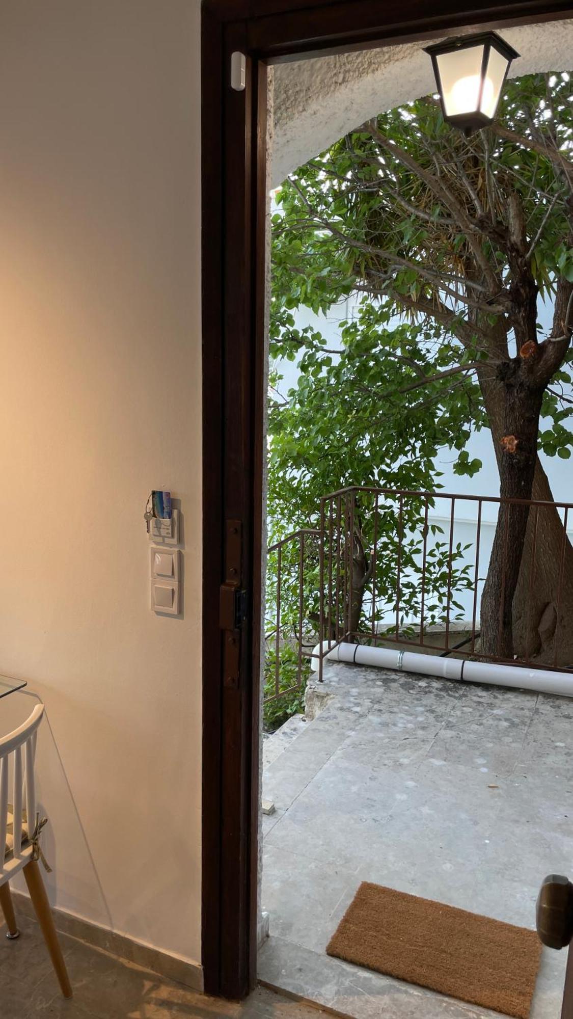 Zenso Studios Τολό Εξωτερικό φωτογραφία